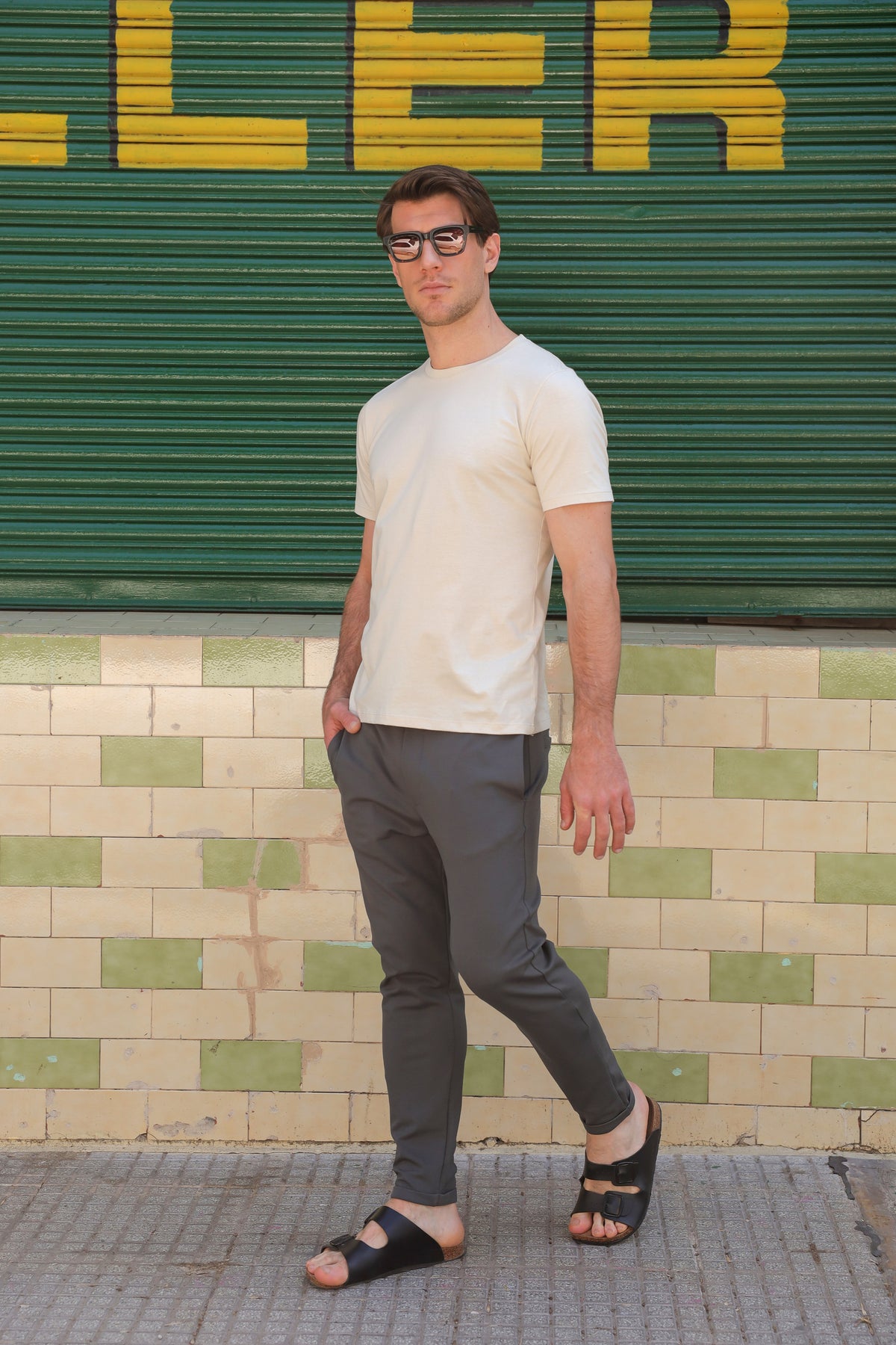 PANTALON FLORES