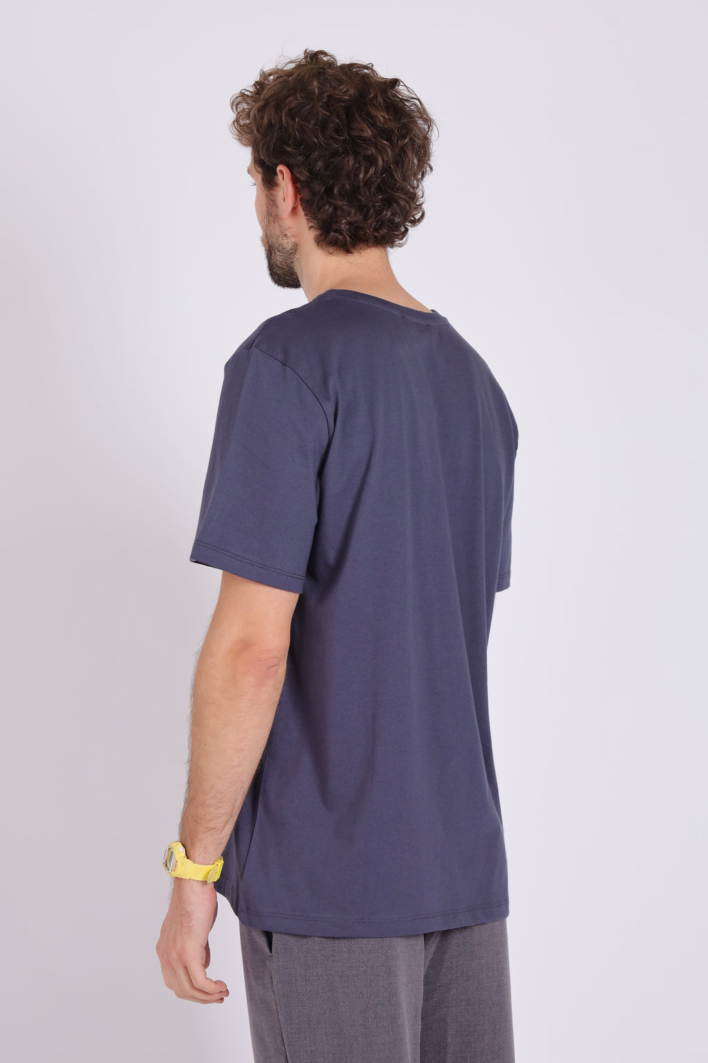 REMERA SAM
