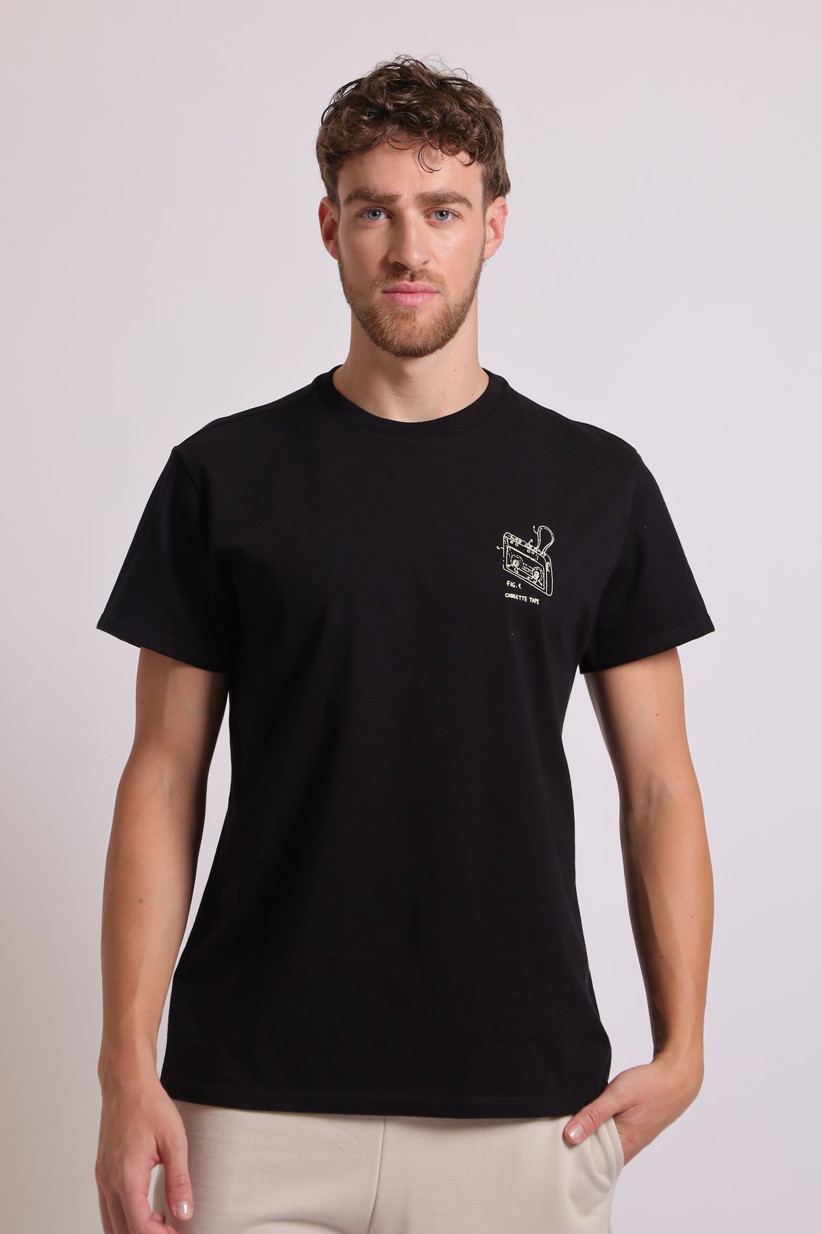 REMERA CASSETTE