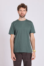 REMERA DELTA
