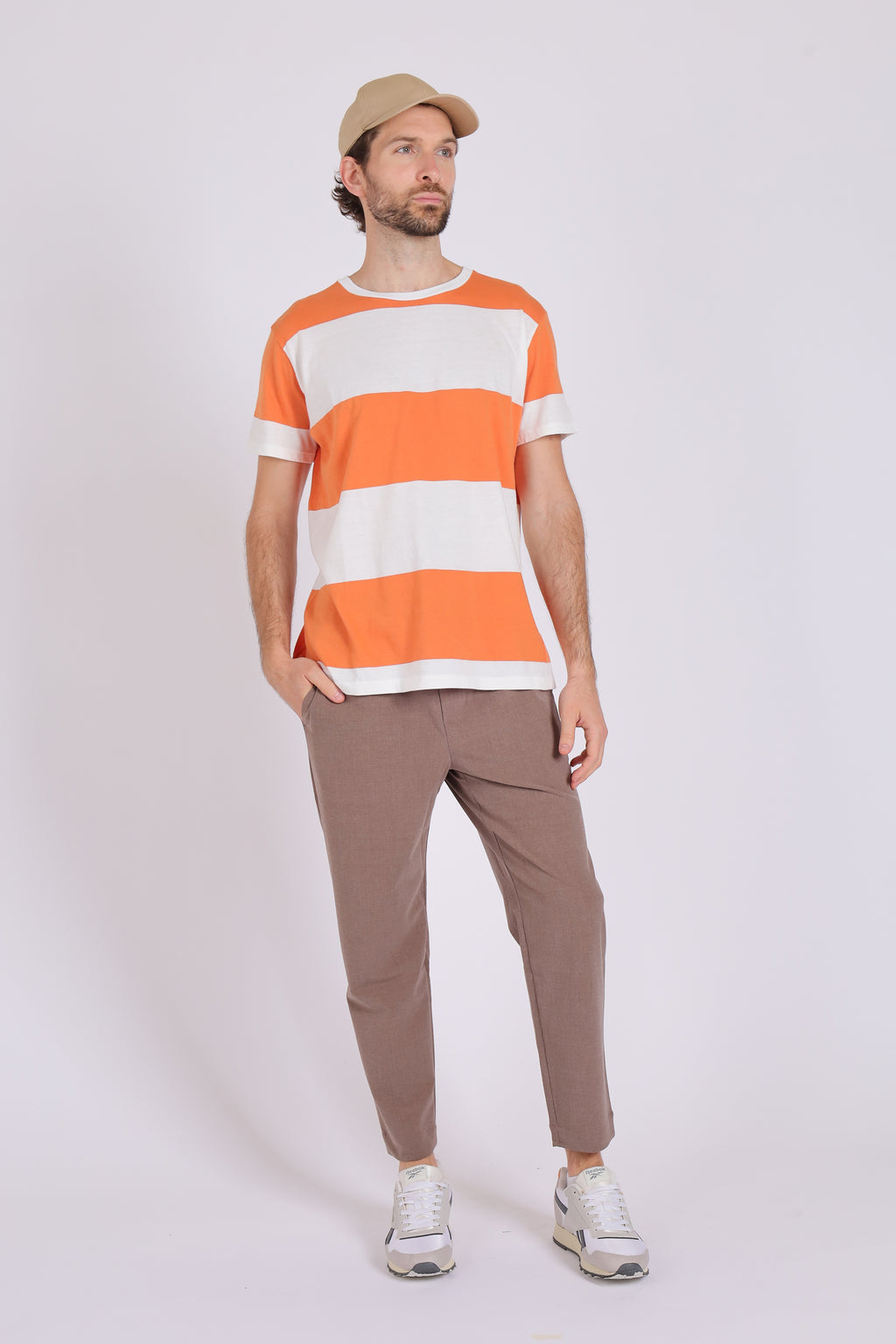 REMERA PARCHES
