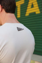 REMERA DELTA