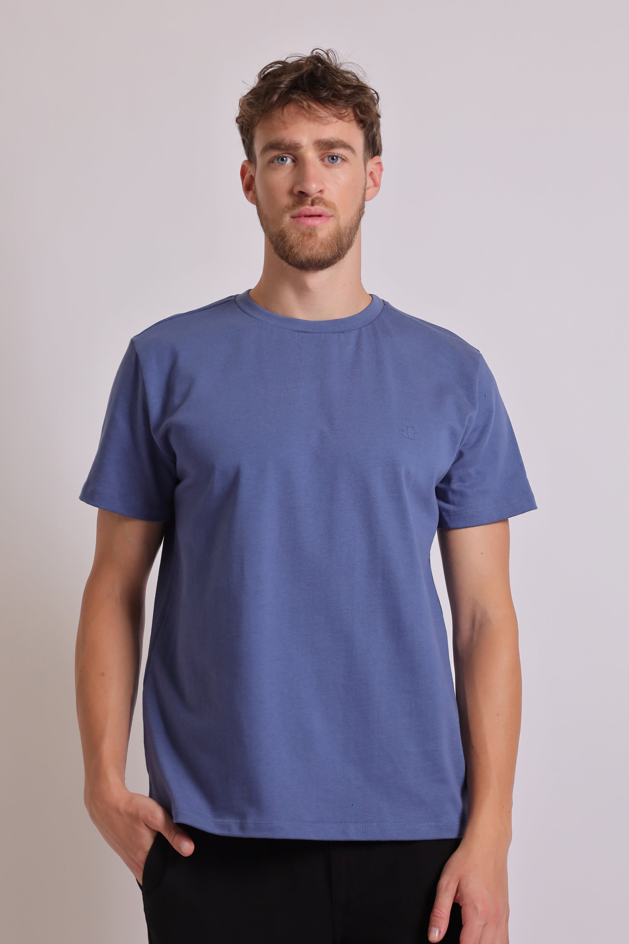 REMERA BRUCE