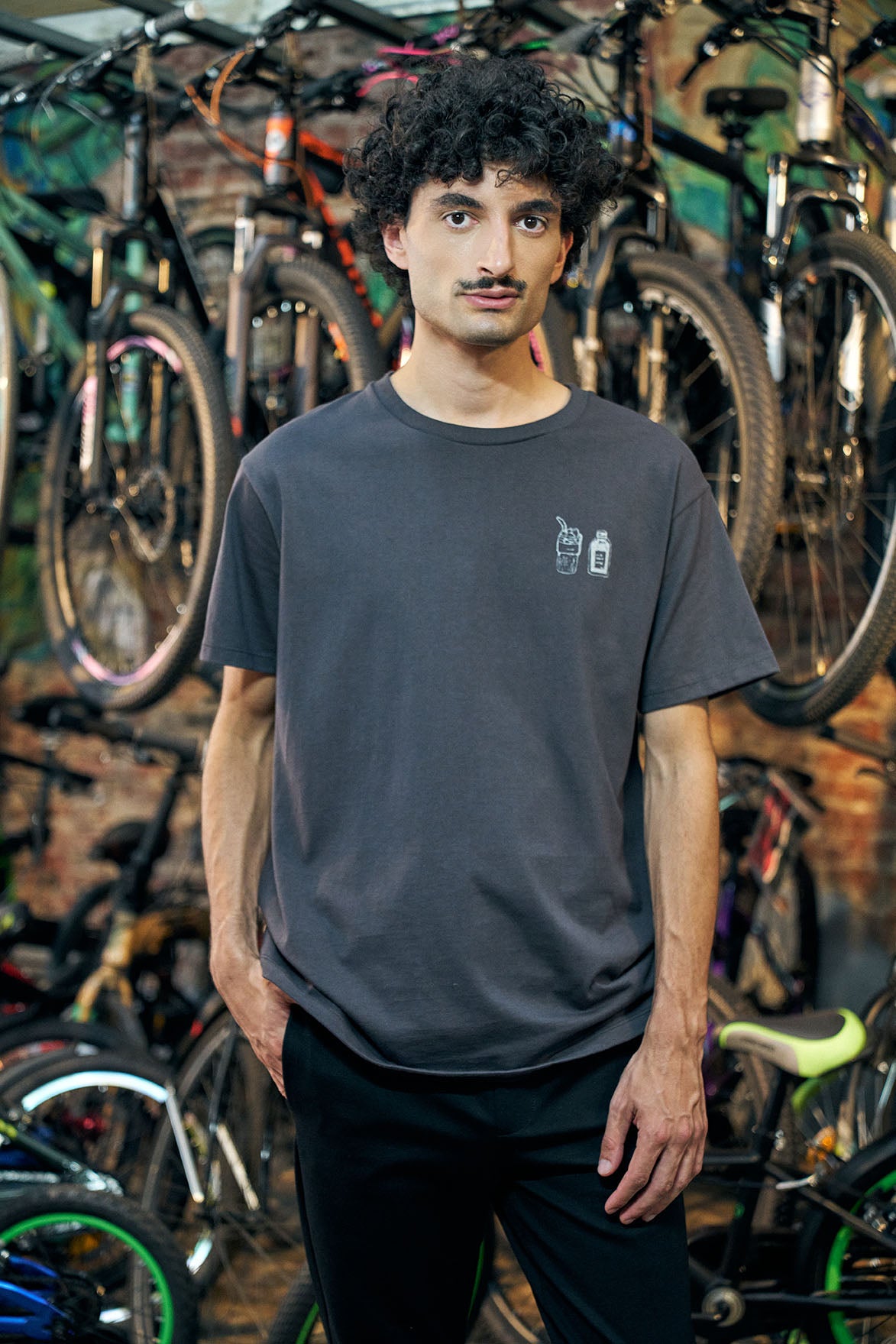 REMERA COLD BREW