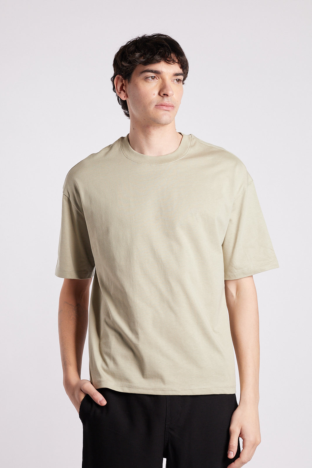 REMERA KURT