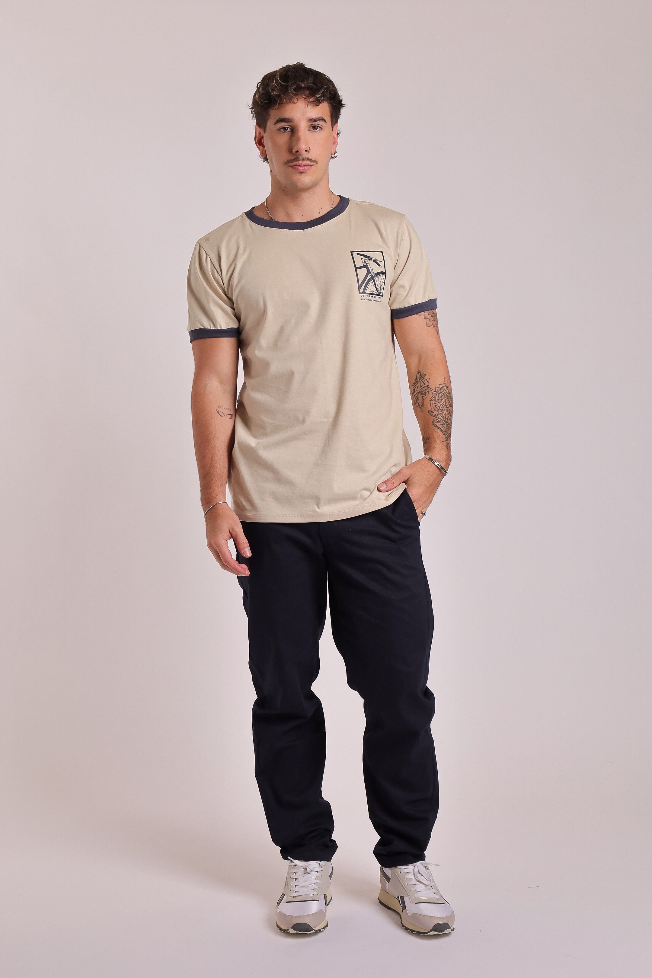 REMERA FINE