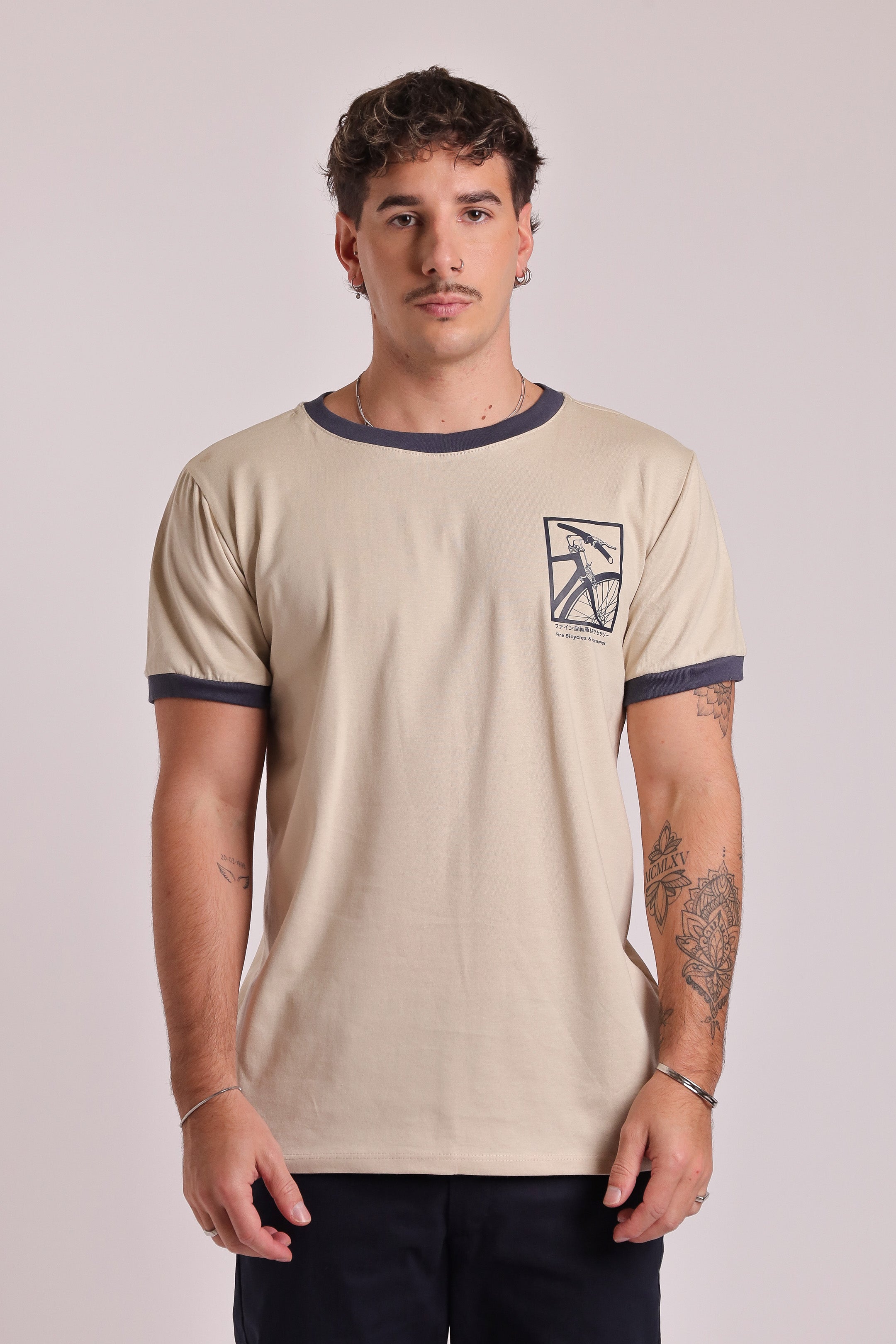 REMERA FINE